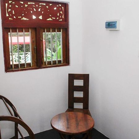 Shantha Surf Villa Weligama Buitenkant foto
