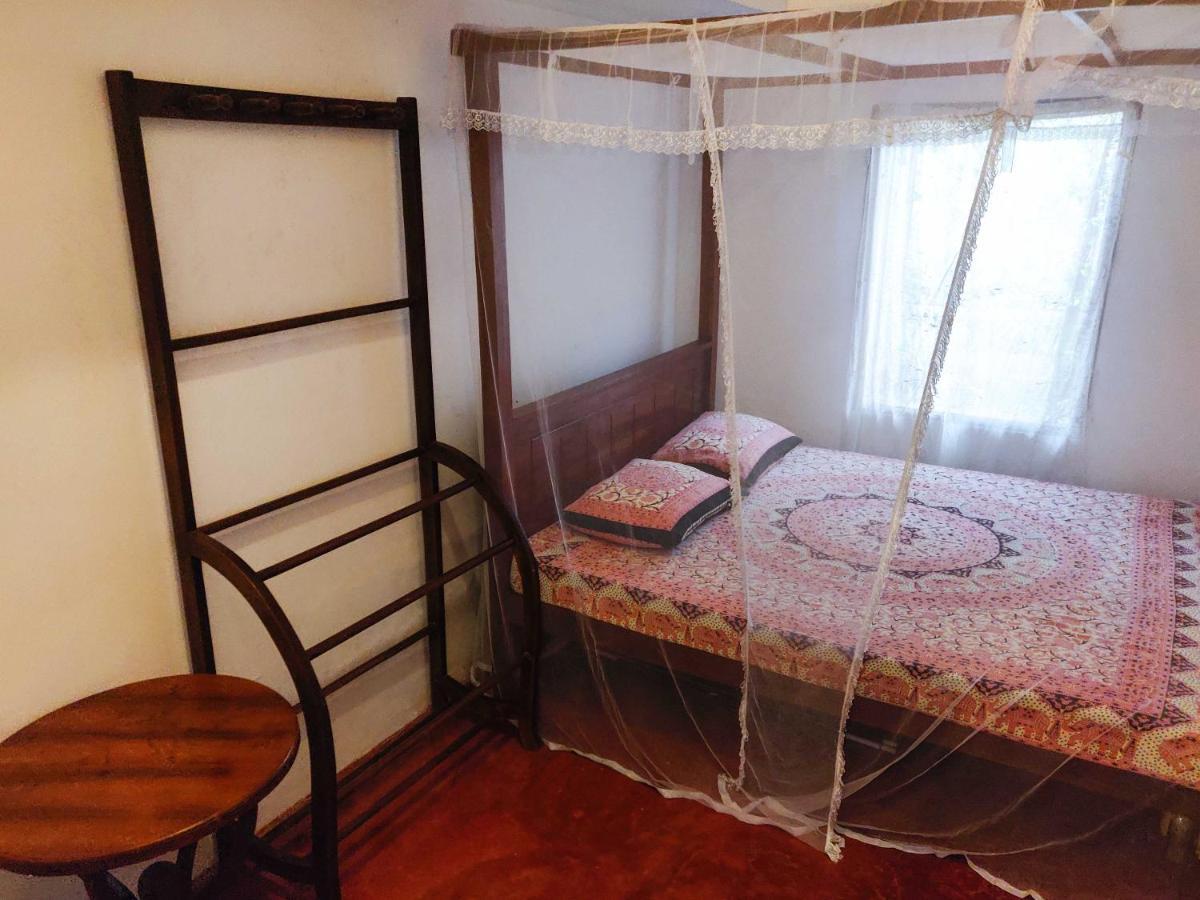 Shantha Surf Villa Weligama Buitenkant foto