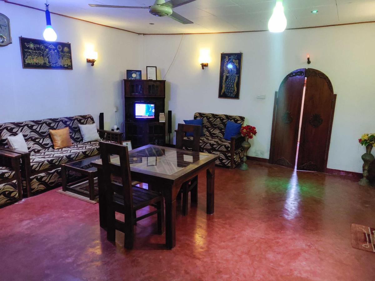 Shantha Surf Villa Weligama Buitenkant foto