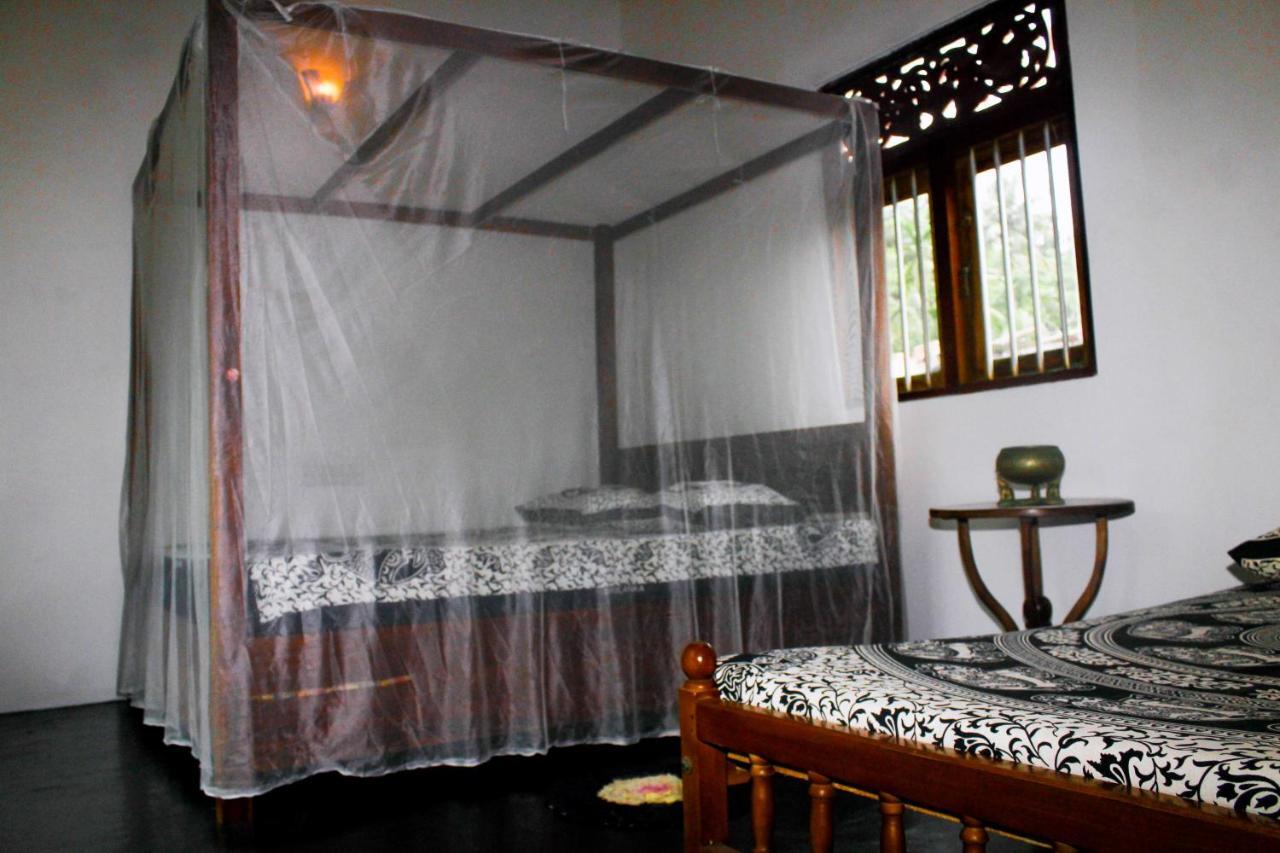 Shantha Surf Villa Weligama Buitenkant foto